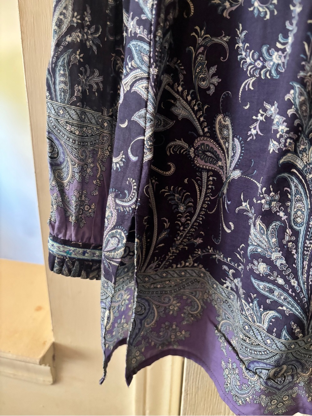 Robert Graham Navy and Blue Paisley Lined Shirt - Picture 3 of 7